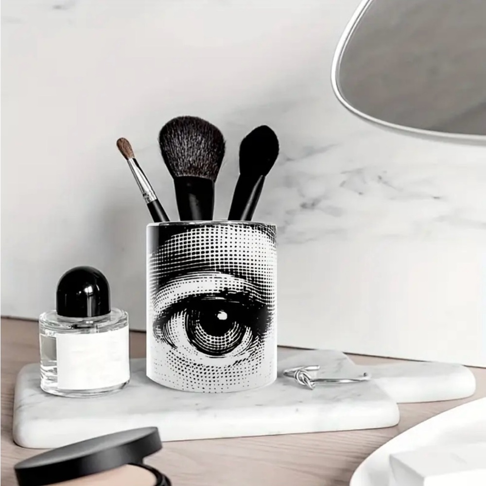 Art Deco Design Lina Cavalieri Eye Vase